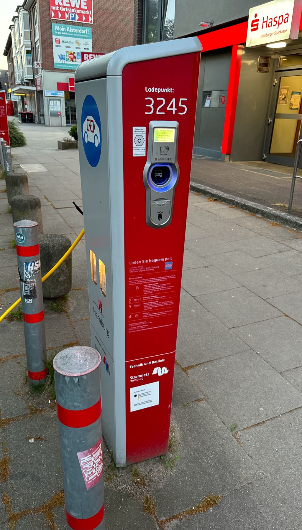 DE*HHM*E324 3244 - Alsterdorfer Straße 261 22297 Hamburg