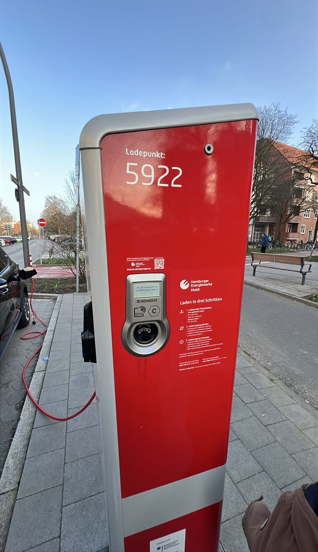 DE*HHM*E592 5921 - Große Bergstraße 140 22767 Hamburg