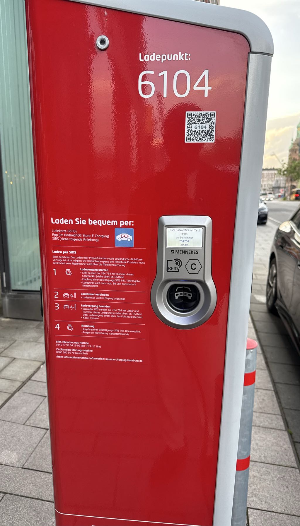DE*HHM*E610 6105 - Osakaallee 5 20457 Hamburg