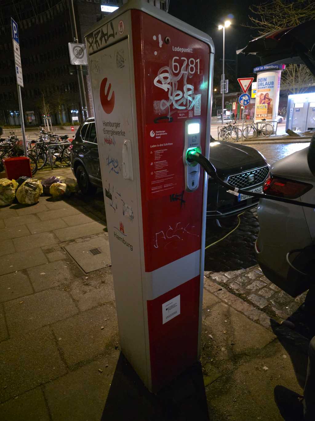 DE*HHM*E628 6281 - Holstenplatz 14 22765 Hamburg