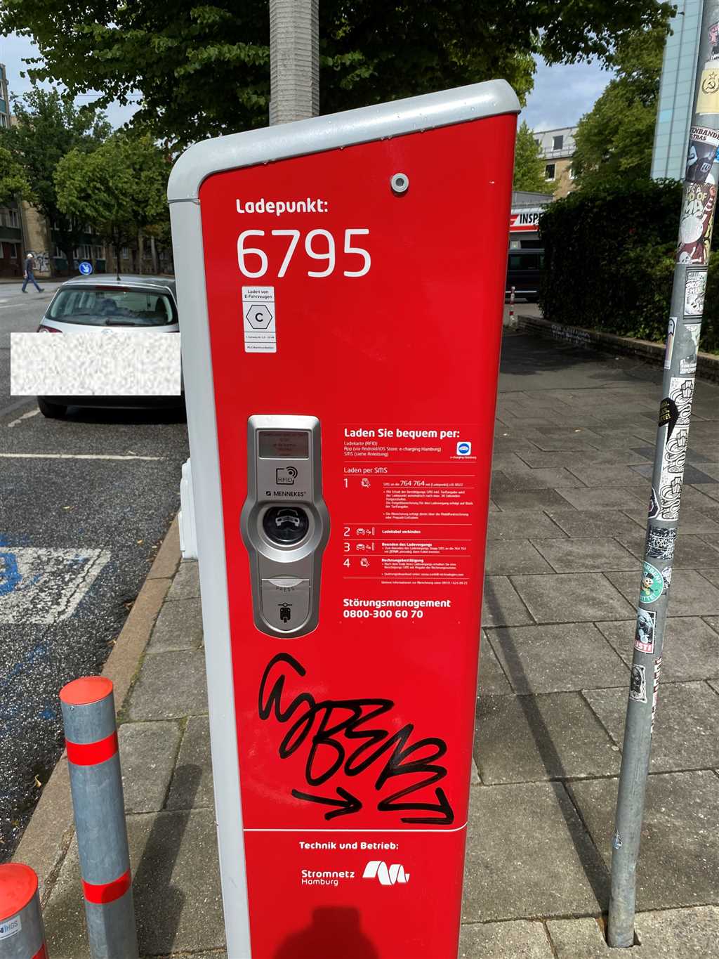 DE*HHM*E679 6794 - Max-Brauer-Allee 54 22765 Hamburg