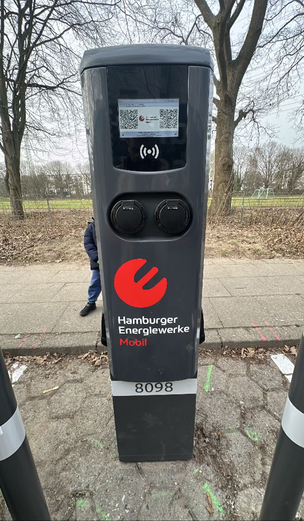 DE*HHM*E8098 80981 - Bekkamp 27 22045 Hamburg