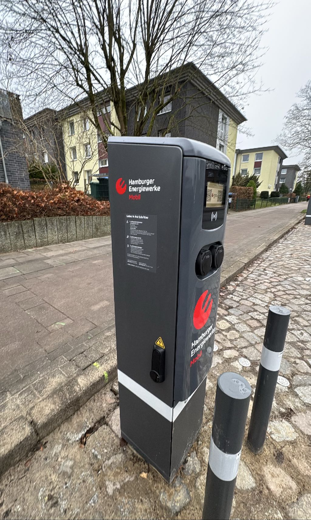 Ladepunkt DE*HHM*E8108 81081 - Lohbrügger Landstraße 103 21031 Hamburg DE*HHM*E8108 81081 - Lohbrügger Landstraße 103 21031 Hamburg