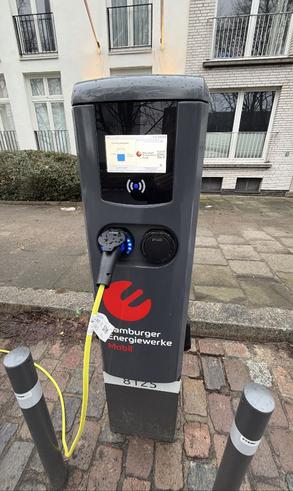 Ladepunkt DE*HHM*E8124 81242 - Palmaille 82 22767 Hamburg DE*HHM*E8124 81242 - Palmaille 82 22767 Hamburg