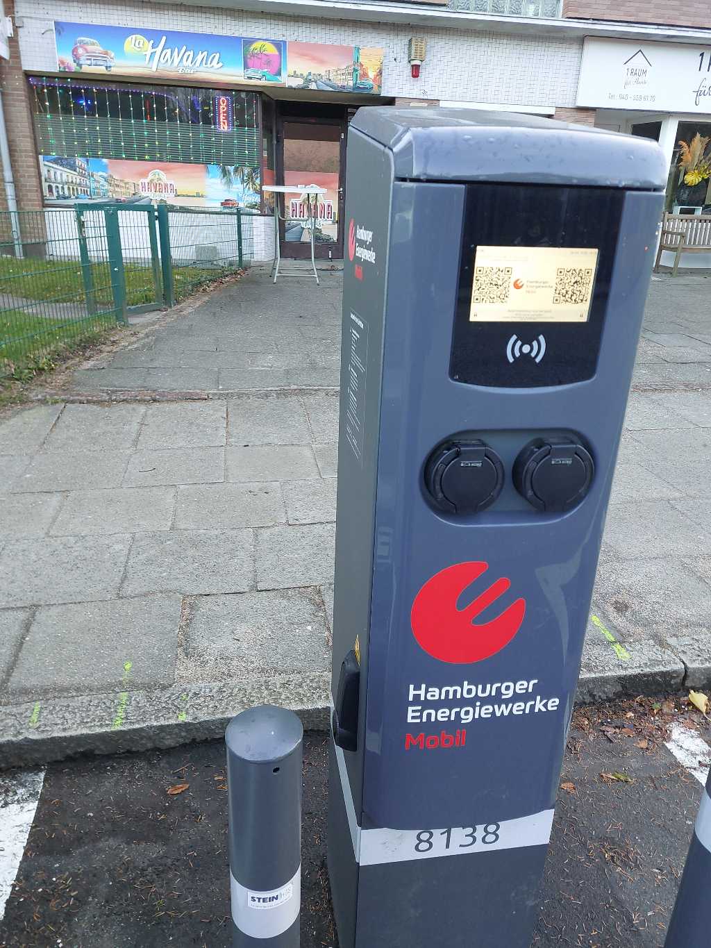 DE*HHM*E8138 81382 - Frohmestraße 92 22459 Hamburg