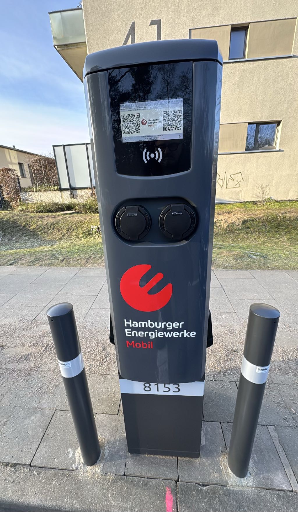 DE*HHM*E8153 81531 - Ochsenweberstraße 41 22419 Hamburg