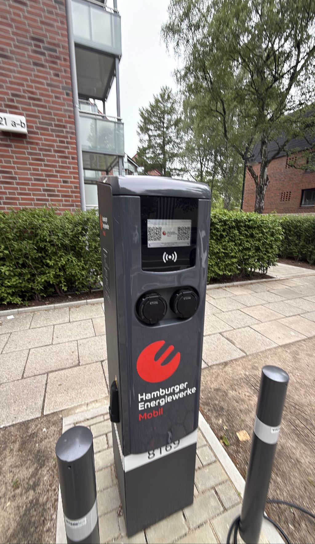 DE*HHM*E8169 81692 - Wohldorfer Straße 27 22081 Hamburg