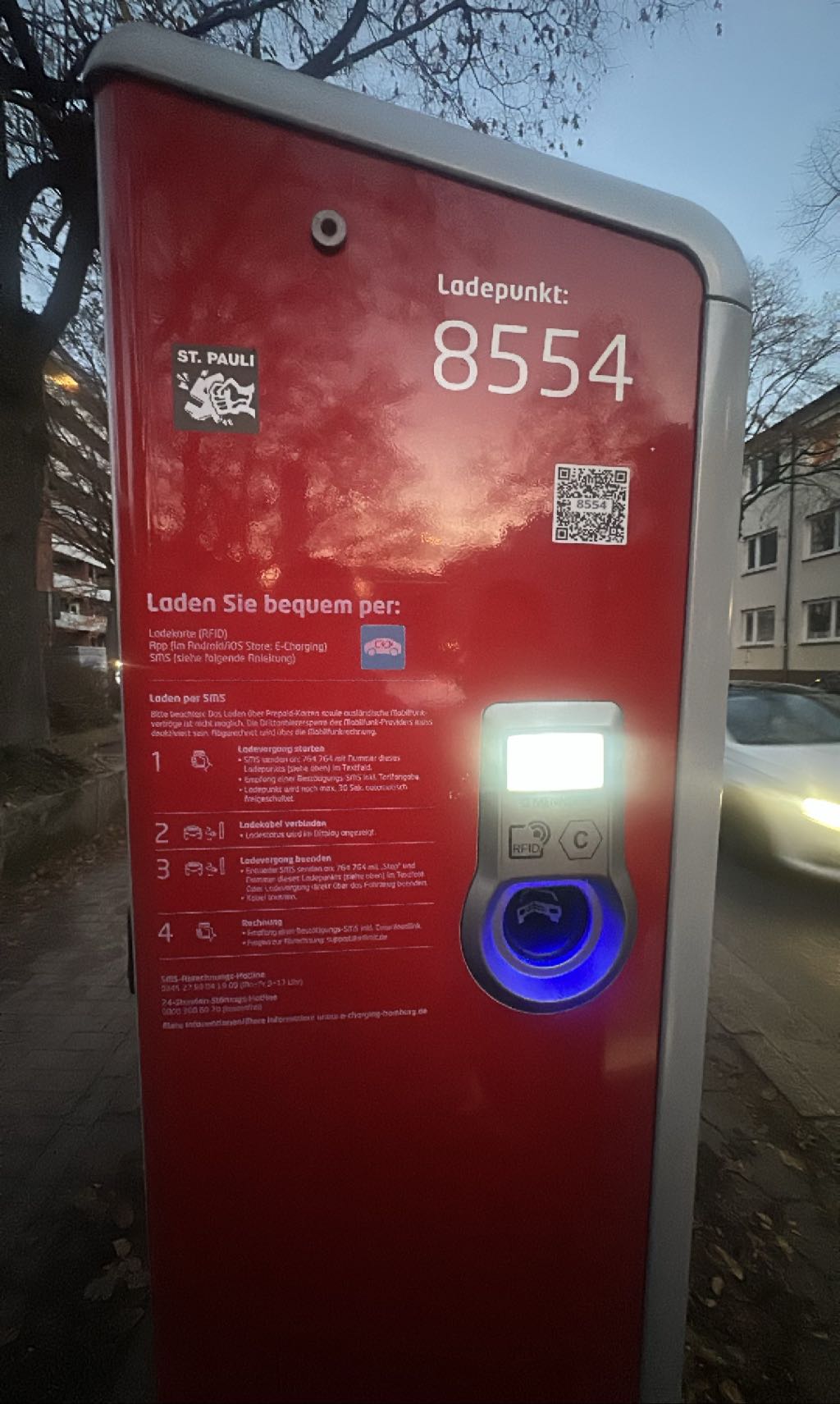 DE*HHM*E855 8555 - Walddörferstraße ggü. 133 22047 Hamburg