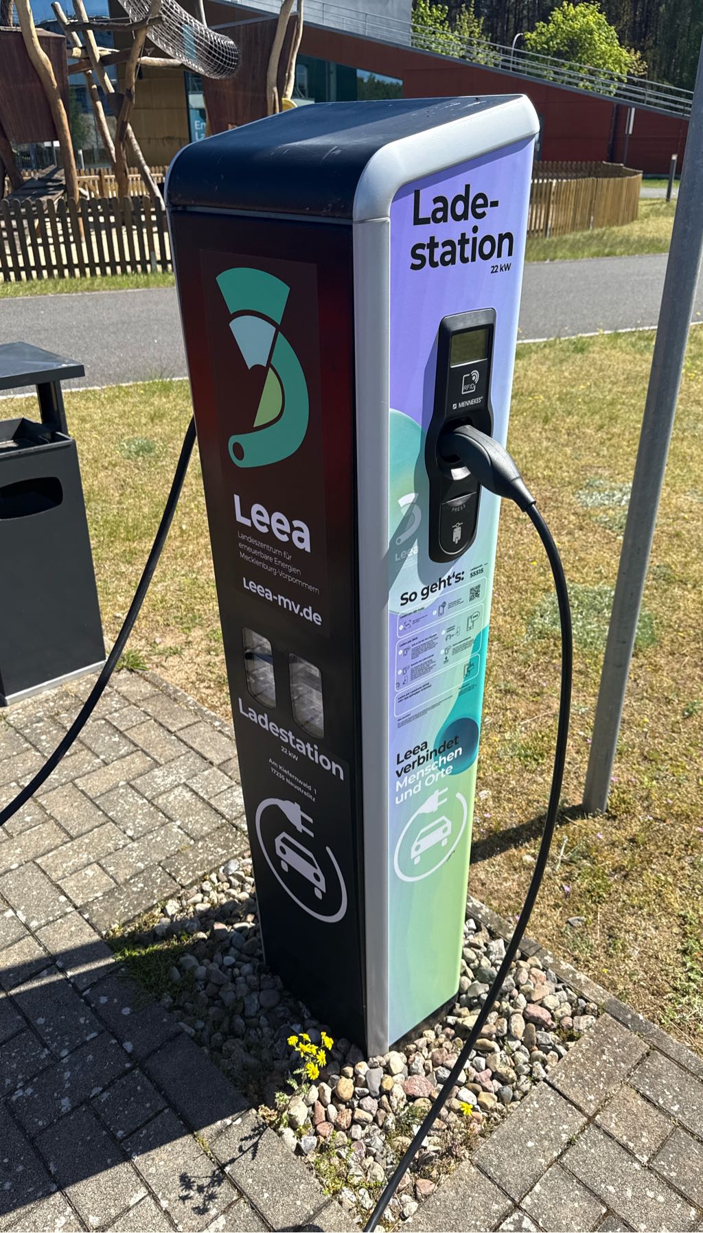 DE*LEA*E5551 55515 - Am Kiefernwald 1 17235 Neustrelitz