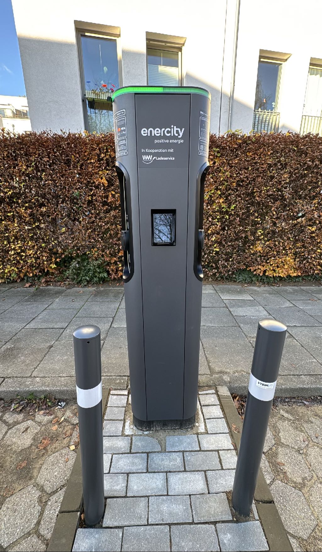 DE*WWL*E1002532 100253205 - Tierparkallee 28 22527 Hamburg